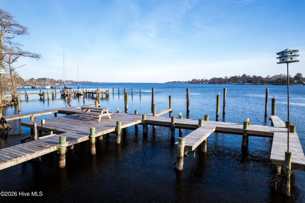 9 Gardner Point Drive #9 Elizabeth City, NC 27909