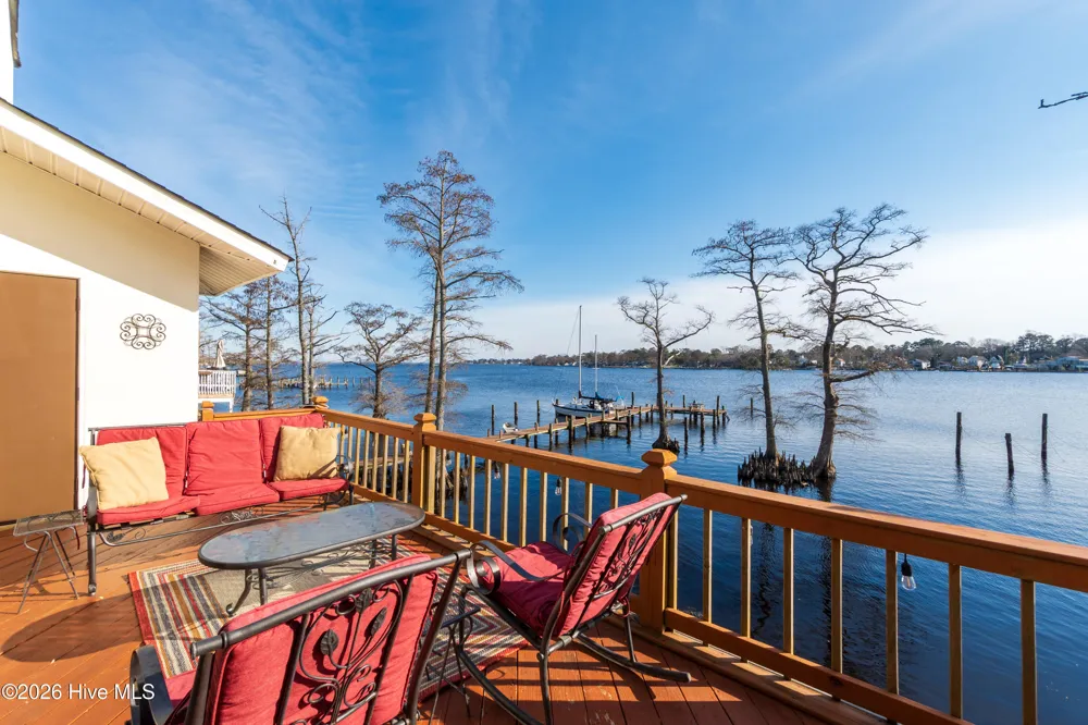 9 Gardner Point Drive #9 Elizabeth City, NC 27909