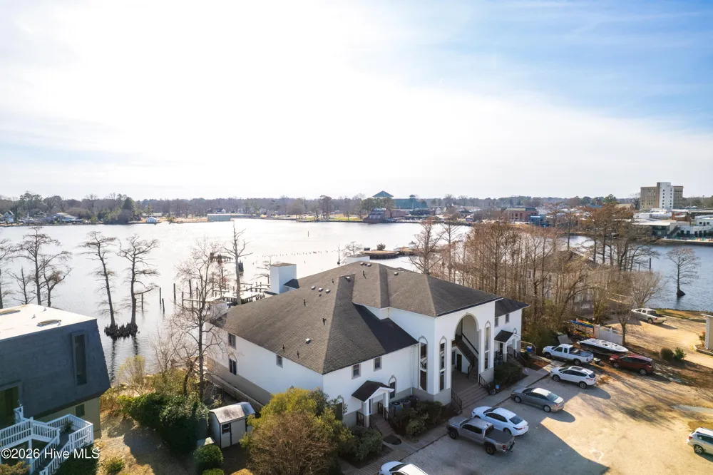 9 Gardner Point Drive #9 Elizabeth City, NC 27909