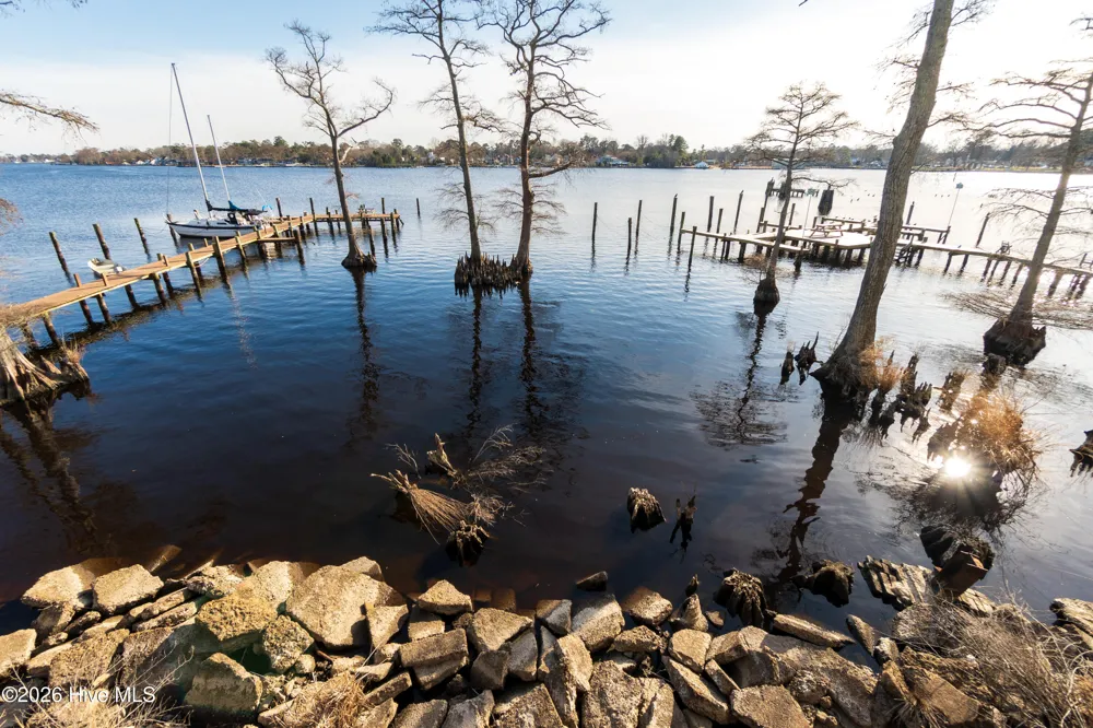 9 Gardner Point Drive #9 Elizabeth City, NC 27909