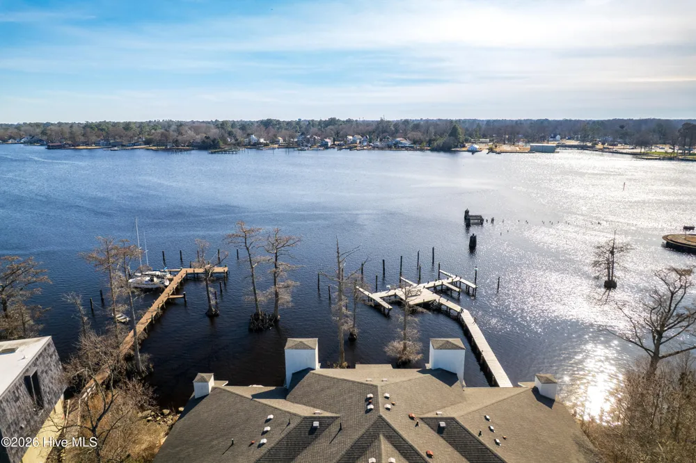 9 Gardner Point Drive #9 Elizabeth City, NC 27909