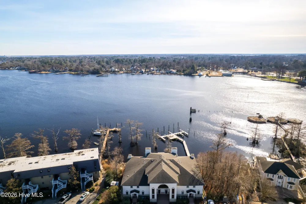9 Gardner Point Drive #9 Elizabeth City, NC 27909