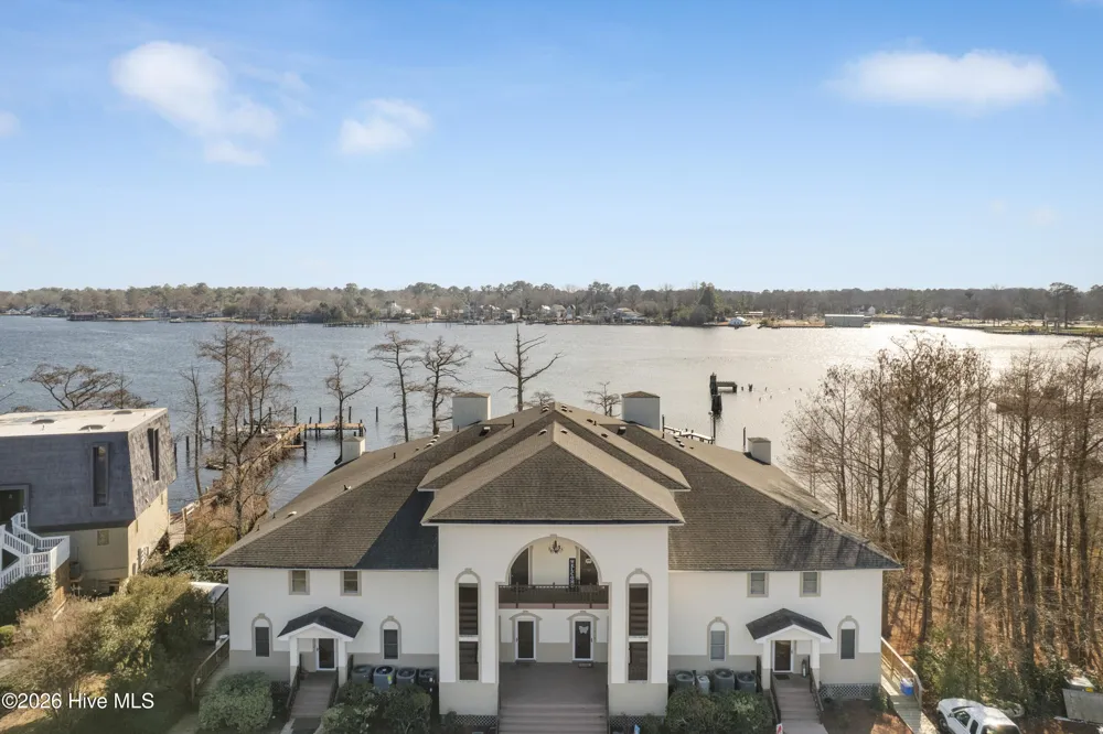 9 Gardner Point Drive #9 Elizabeth City, NC 27909
