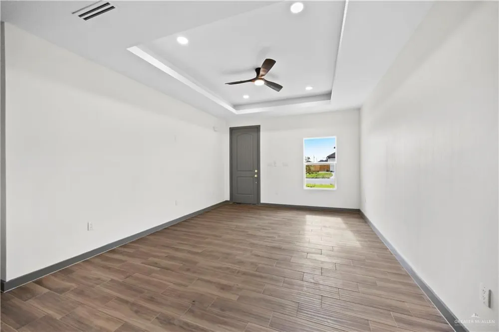2365 Via Roma Lane Weslaco, TX 78596