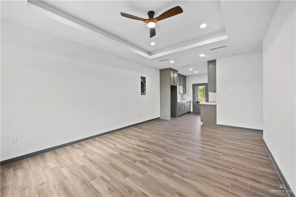 2365 Via Roma Lane Weslaco, TX 78596