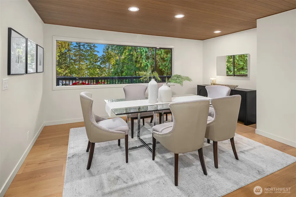 7118 NE 118th Street Kirkland, WA 98034