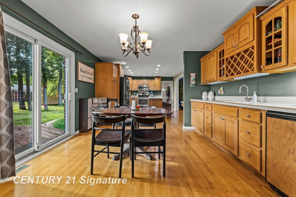 2870 E Nottingham Drive Saginaw Charter Township, MI 48603