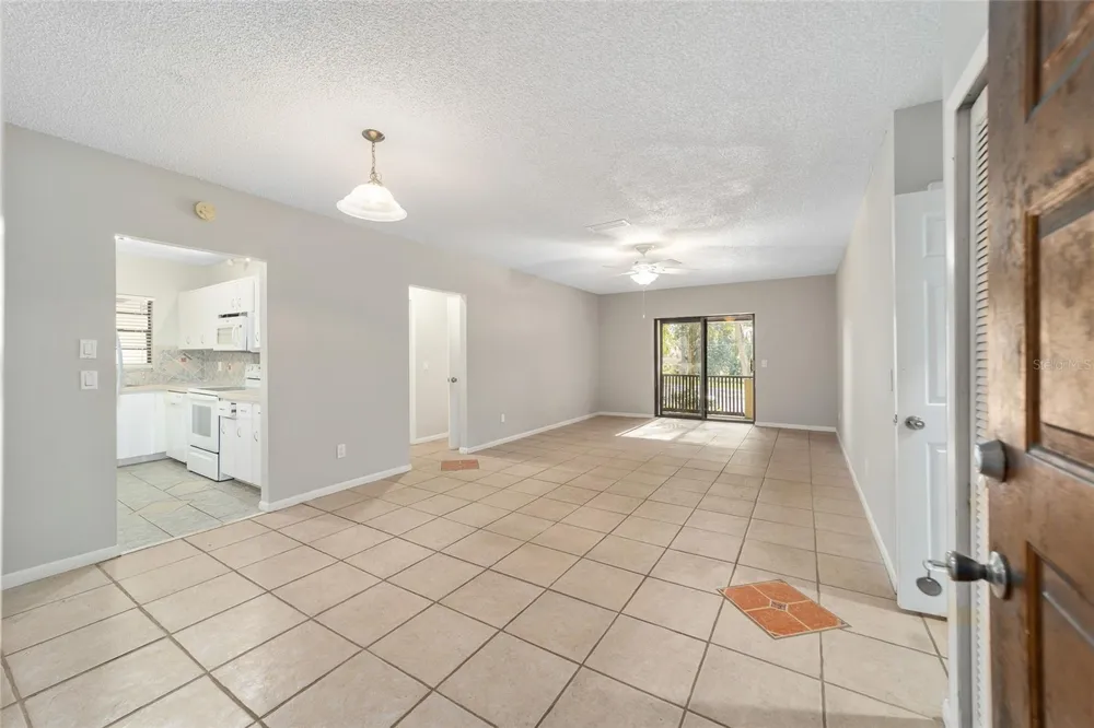 3401 E FORT KING STREET #202 ocala, FL 34470