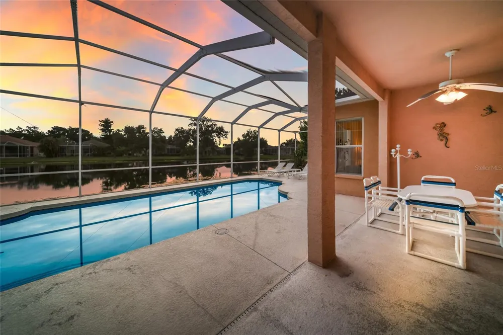 230 41ST STREET NE Bradenton, FL 34208