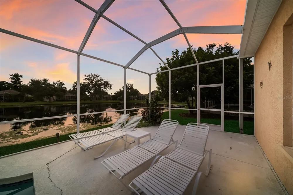 230 41ST STREET NE Bradenton, FL 34208
