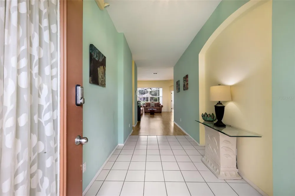 230 41ST STREET NE Bradenton, FL 34208