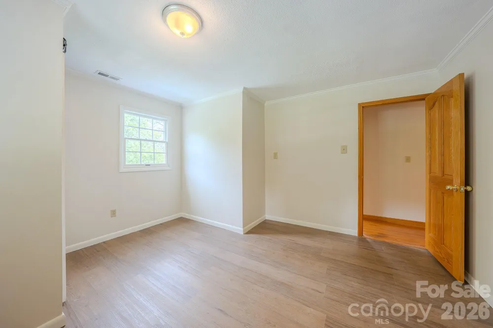 163 Meadowbrook Lane Marion, NC 28752