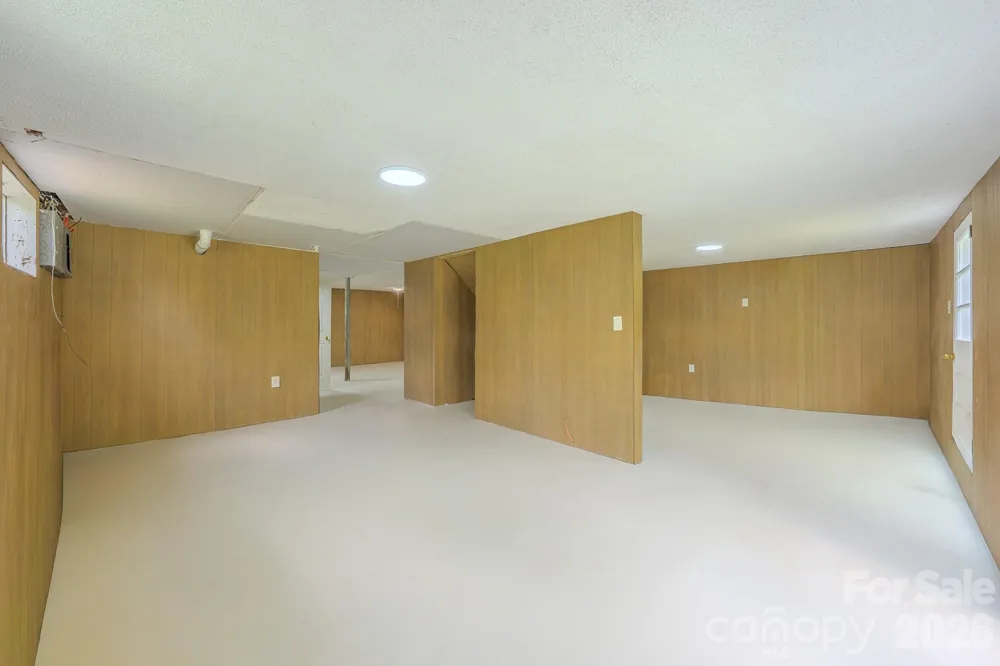 163 Meadowbrook Lane Marion, NC 28752