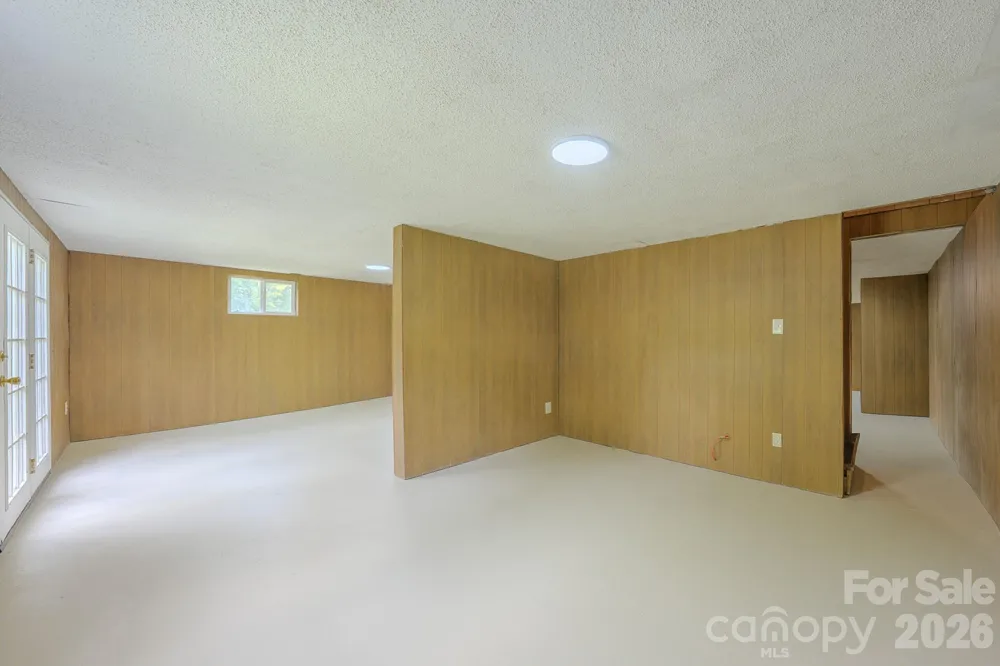 163 Meadowbrook Lane Marion, NC 28752