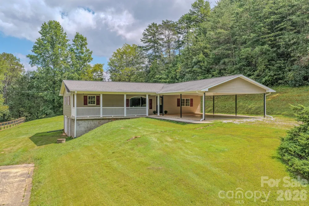 163 Meadowbrook Lane Marion, NC 28752