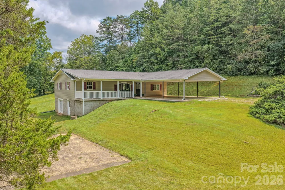 163 Meadowbrook Lane Marion, NC 28752