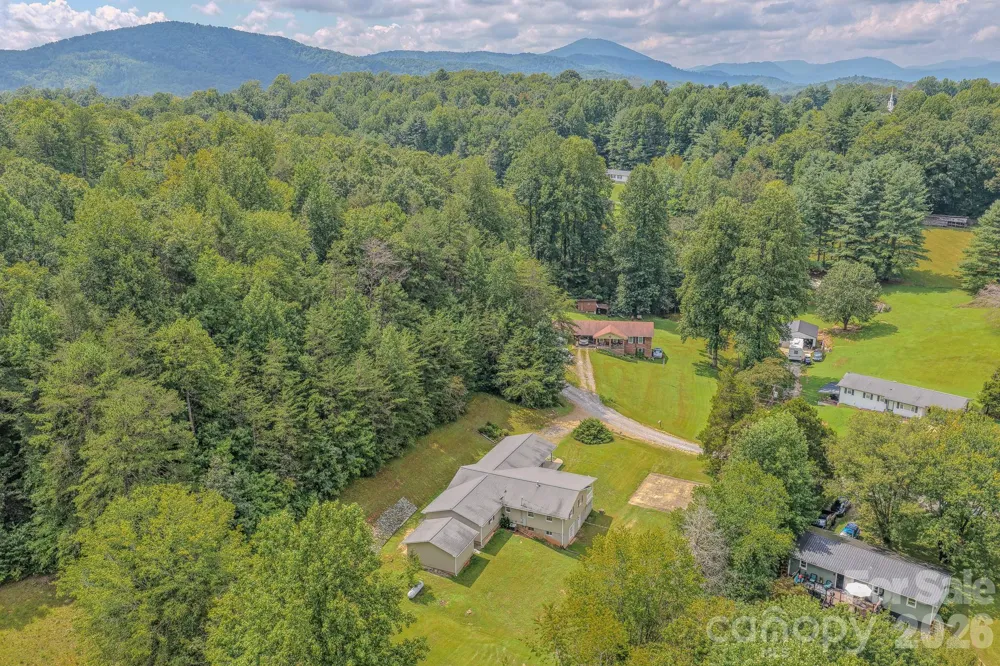 163 Meadowbrook Lane Marion, NC 28752