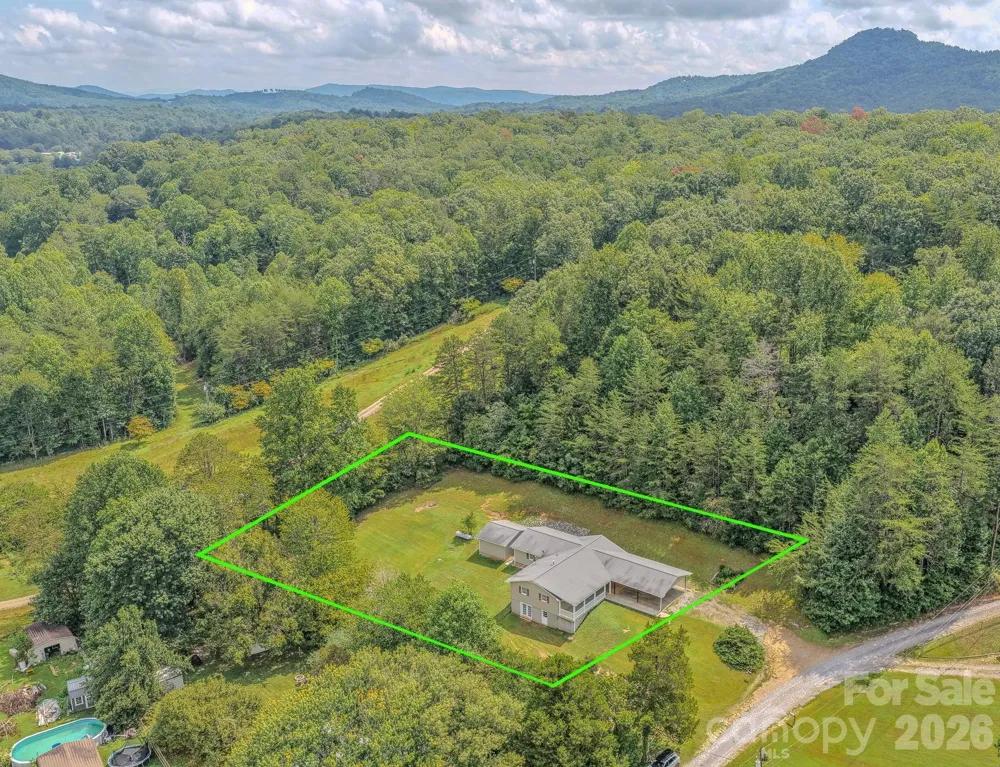 163 Meadowbrook Lane Marion, NC 28752