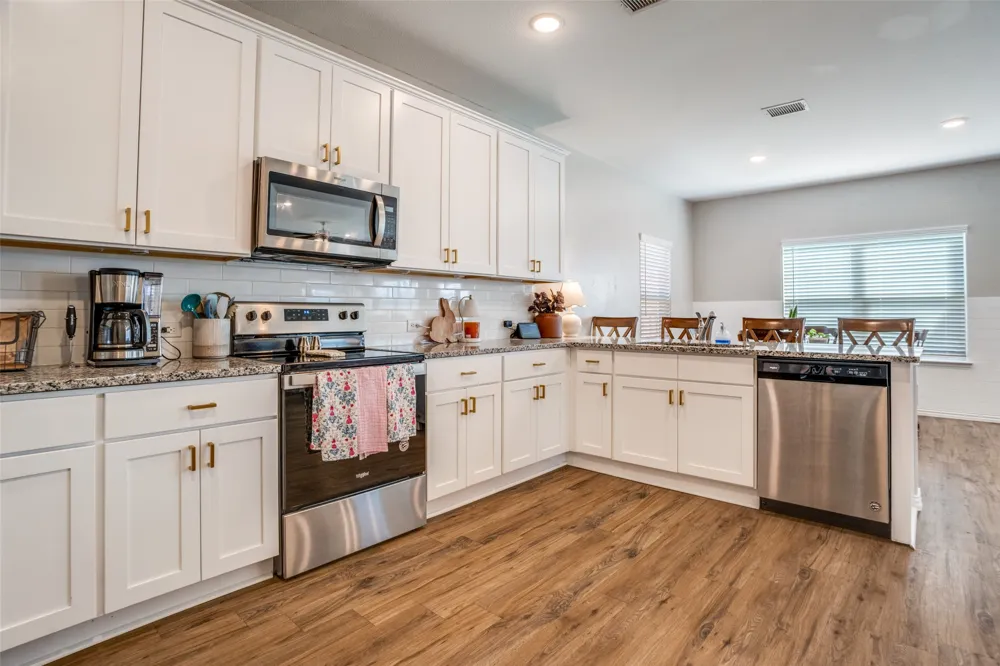 2209 Hanover Street Farmersville, TX 75442