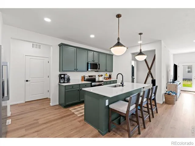 812 Galloway Drive Johnstown, CO 80534