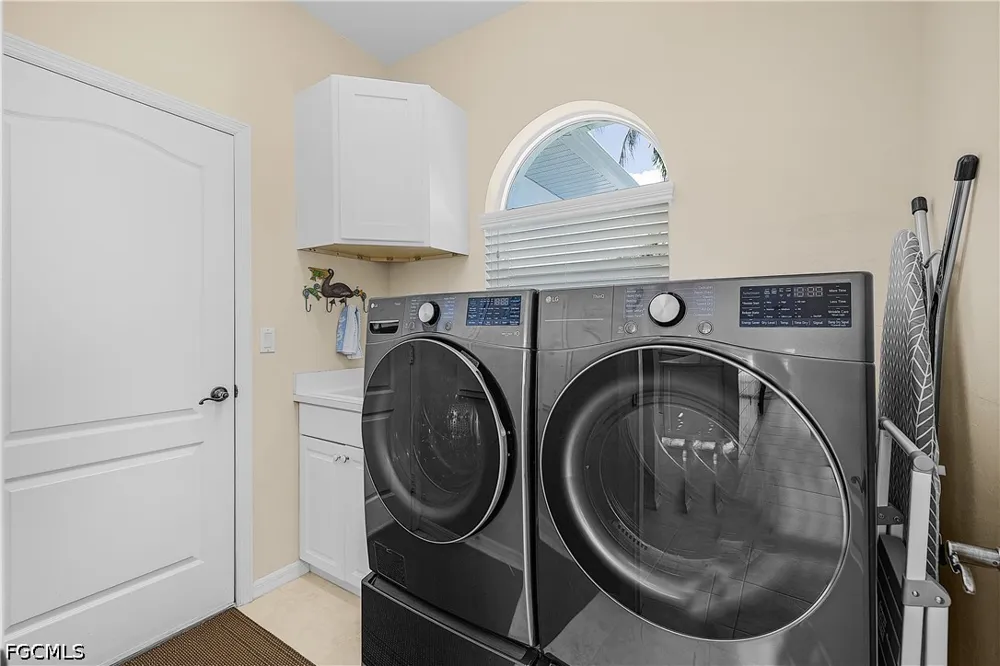 SE 21st Avenue Cape Coral, FL 33990