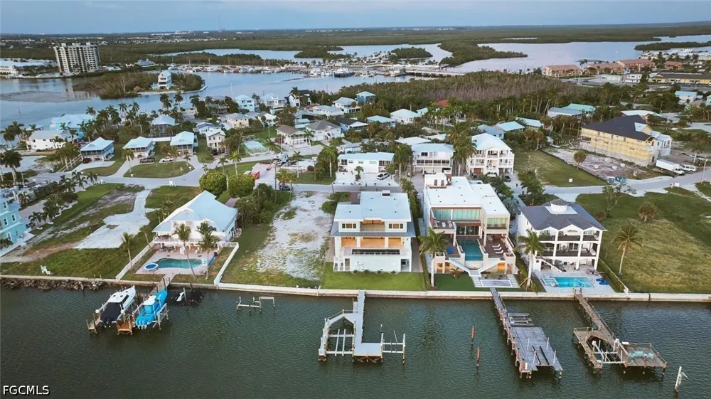 San Carlos Drive Fort Myers Beach, FL 33931