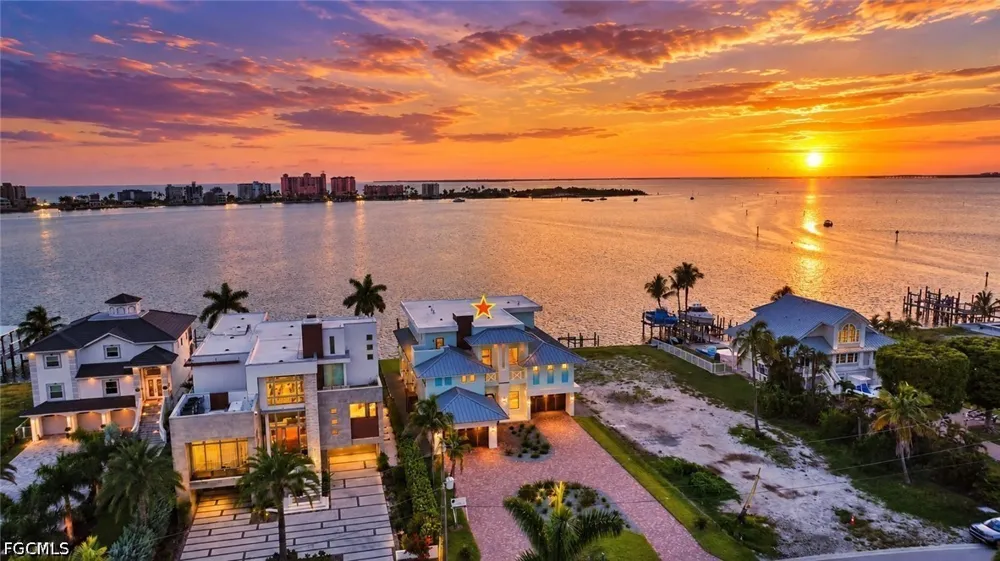 San Carlos Drive Fort Myers Beach, FL 33931