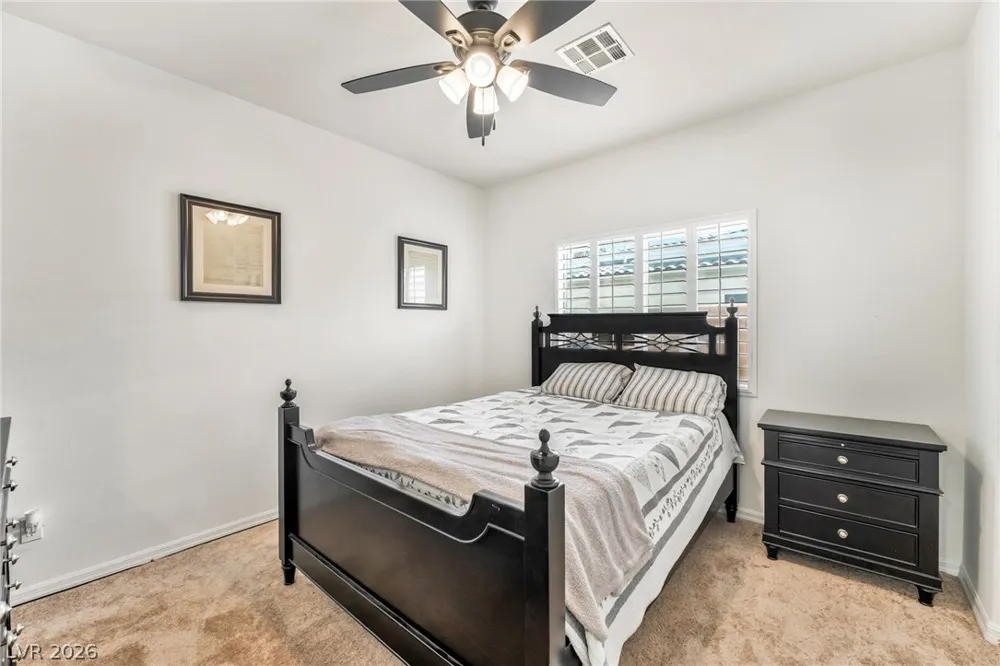 6450 Hughes Springs Drive Las Vegas, NV 89131