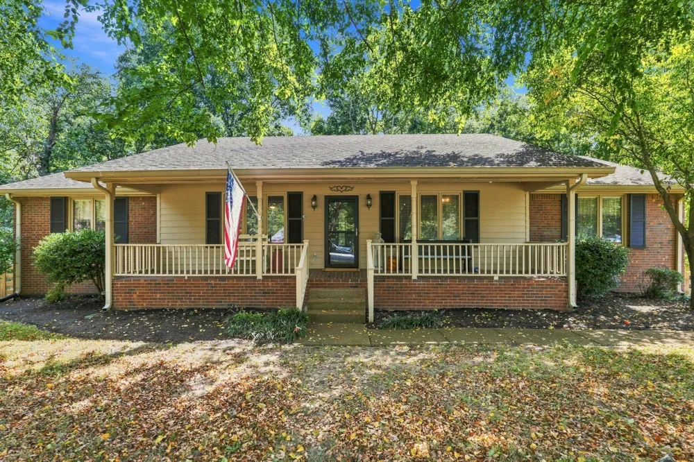 356 View Ridge Dr Goodlettsville, TN 37072