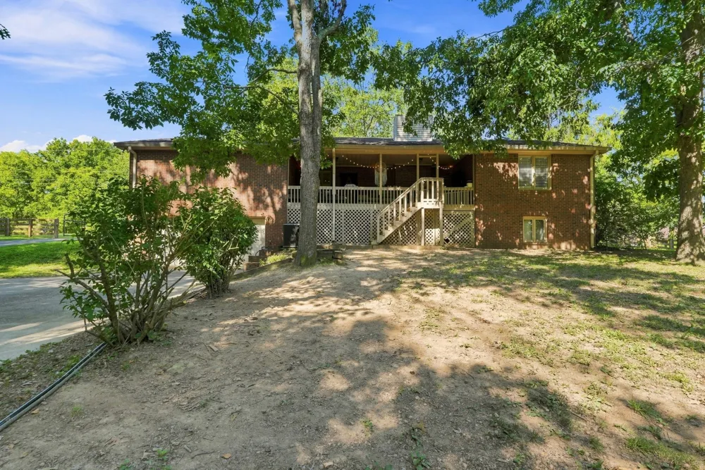 356 View Ridge Dr Goodlettsville, TN 37072