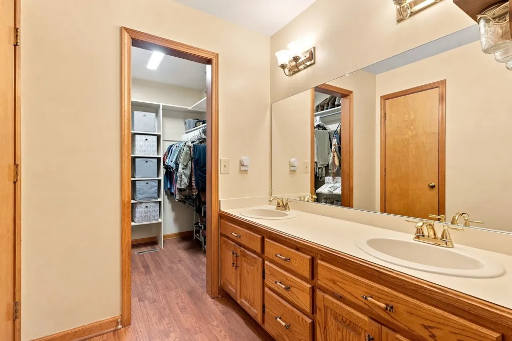 356 View Ridge Dr Goodlettsville, TN 37072