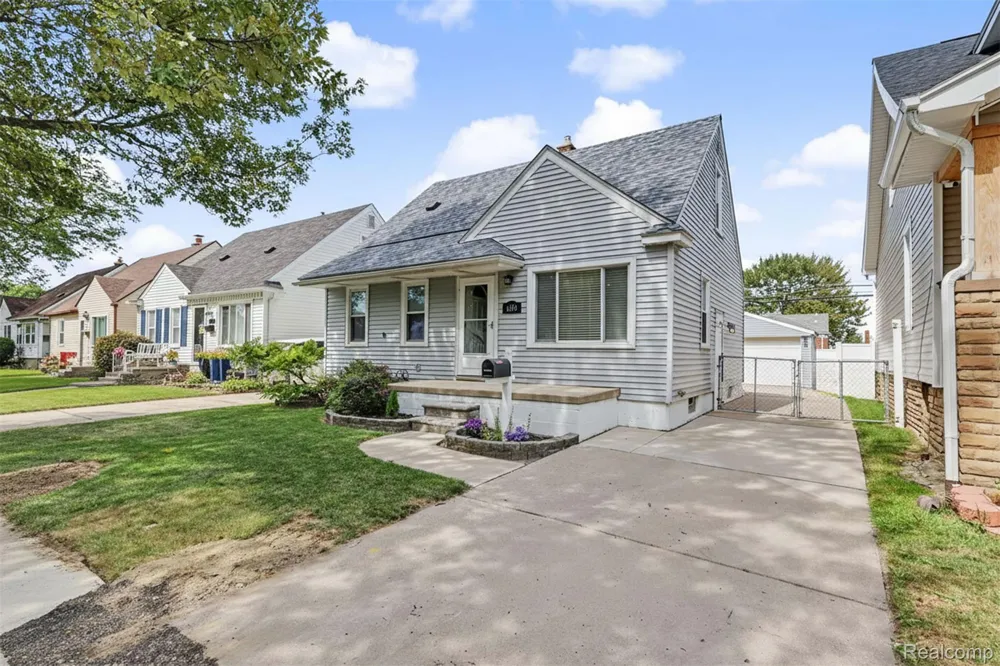 1646 Mill Street Lincoln Park City, MI 48146