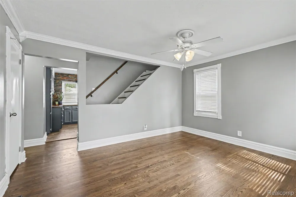 1646 Mill Street Lincoln Park City, MI 48146