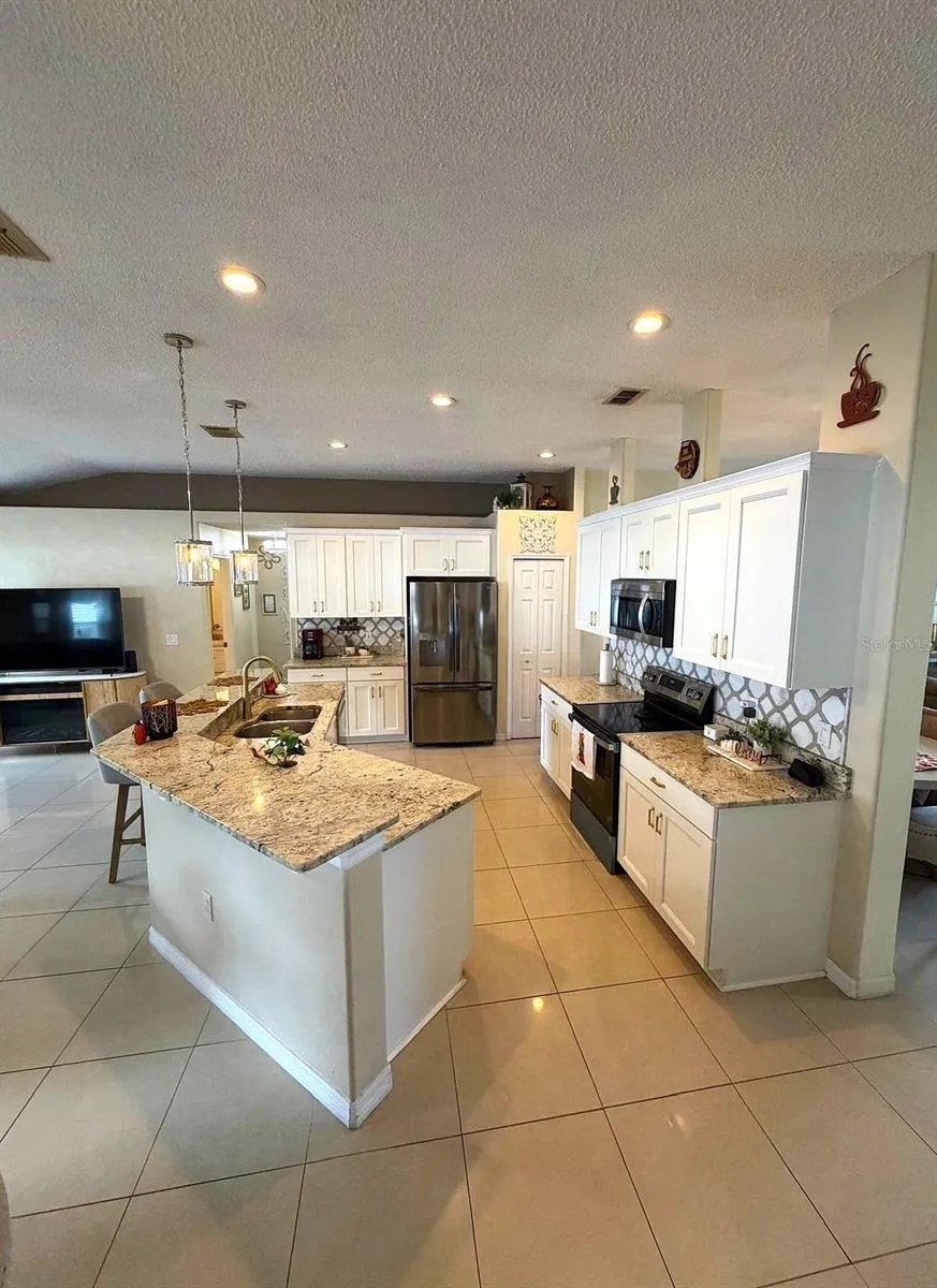 1378 WILDBERRY LANE Deltona, FL 32725