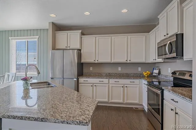 111 Stewart Way Erie, CO 80516