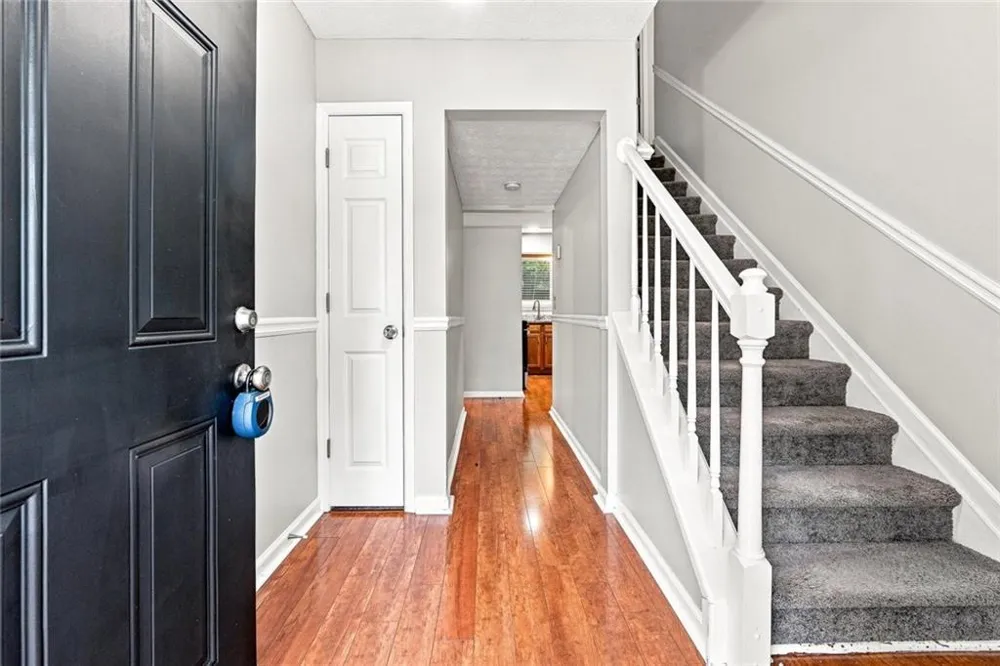 10450 Summer Creek Drive Johns Creek, GA 30022