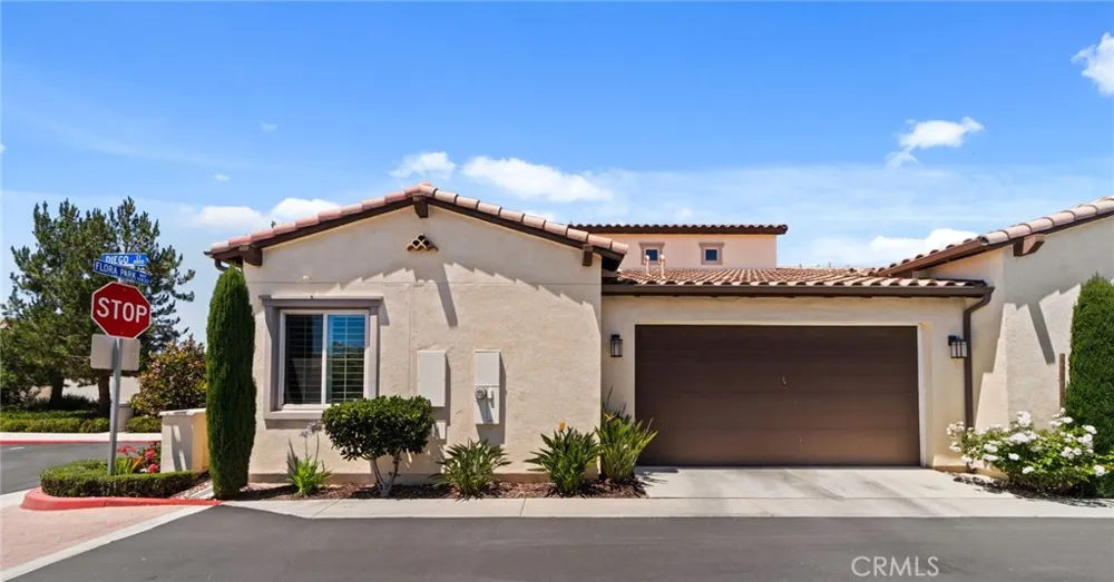 10832 Flora Cypress, CA 90720