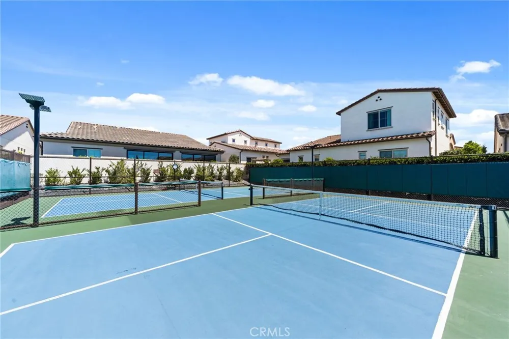10832 Flora Cypress, CA 90720