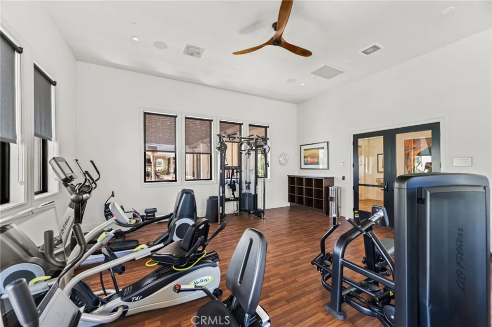 10832 Flora Cypress, CA 90720