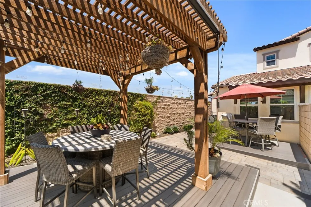 10832 Flora Cypress, CA 90720