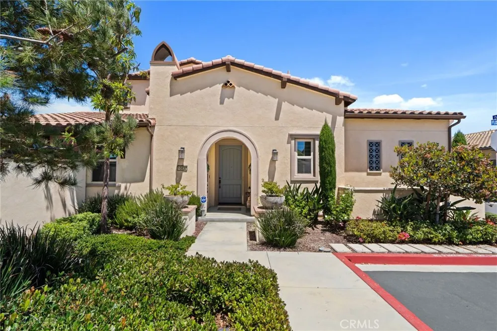 10832 Flora Cypress, CA 90720