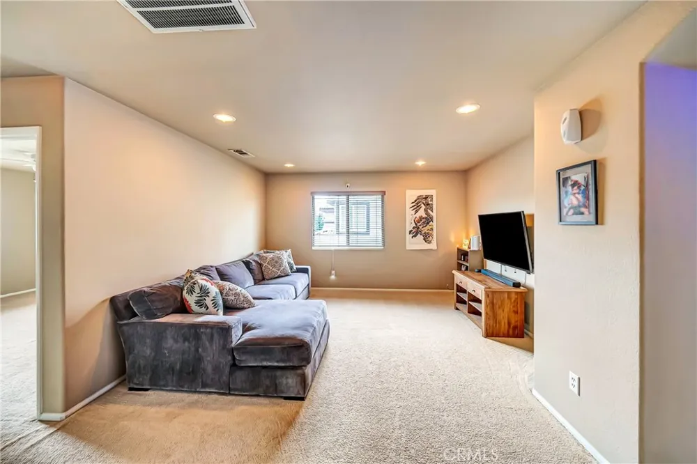 4659 W Avenue J13 Lancaster, CA 93536