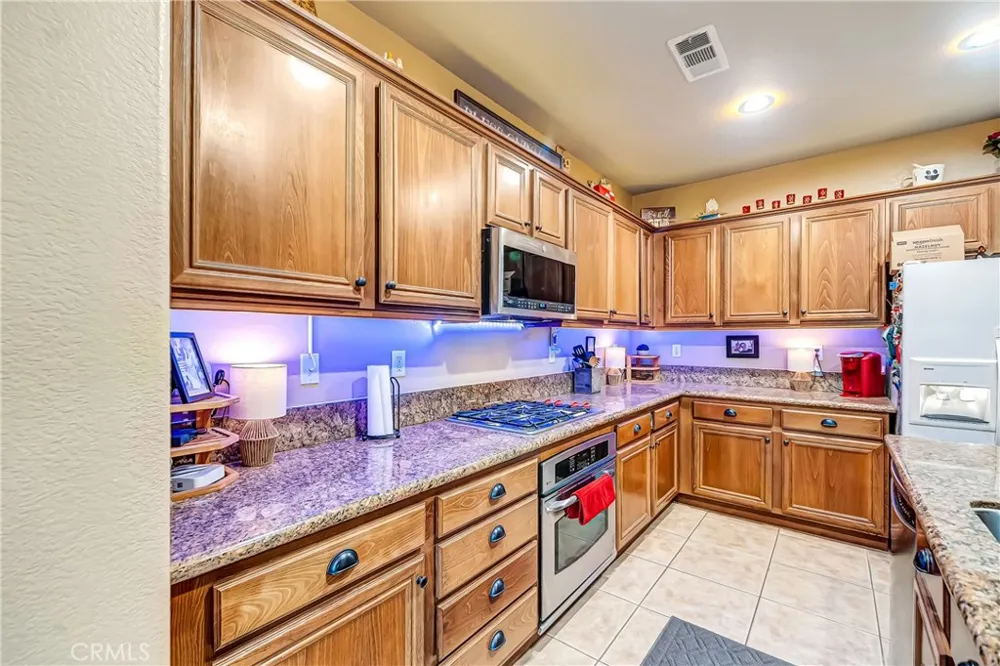 4659 W Avenue J13 Lancaster, CA 93536