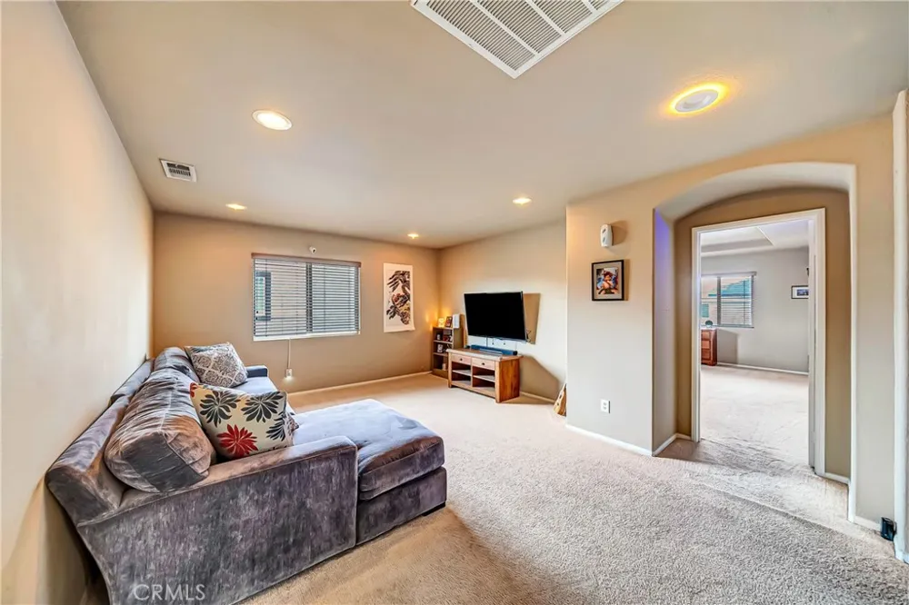 4659 W Avenue J13 Lancaster, CA 93536