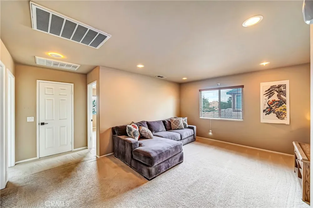 4659 W Avenue J13 Lancaster, CA 93536