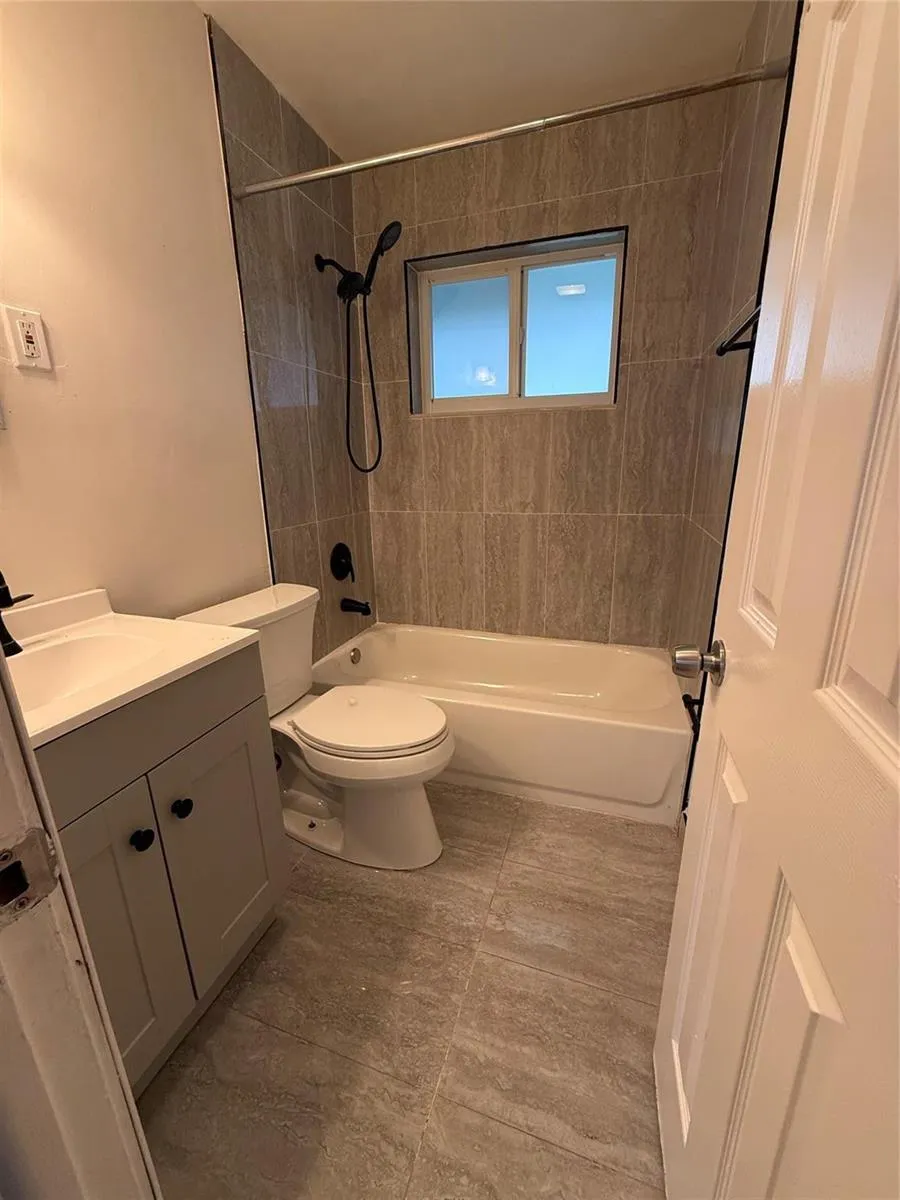 1516 NW 7th Avenue Fort Lauderdale, FL 33311