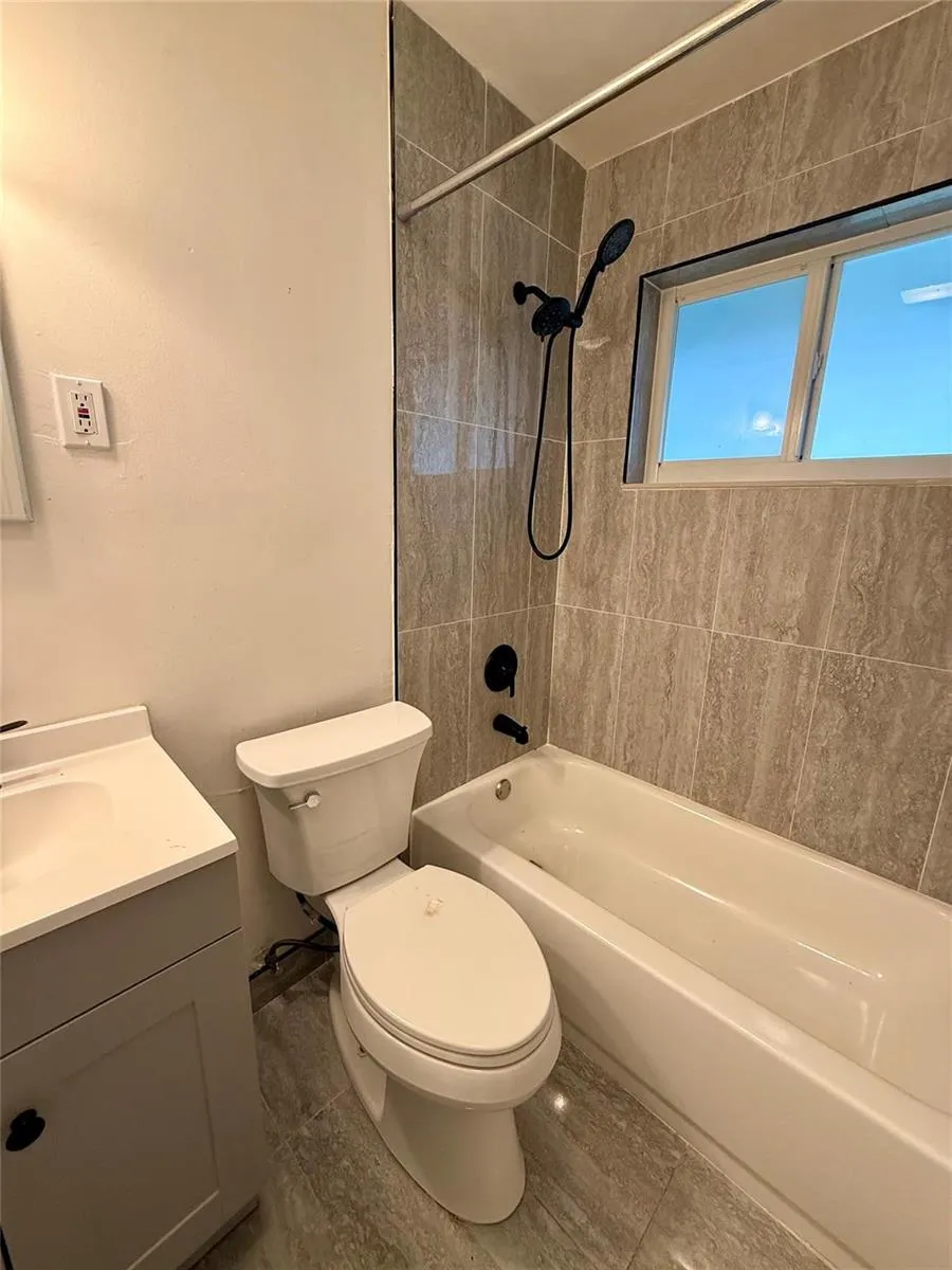 1516 NW 7th Avenue Fort Lauderdale, FL 33311