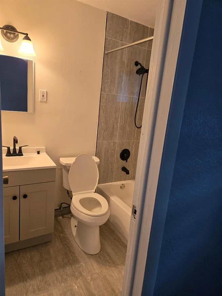 1516 NW 7th Avenue Fort Lauderdale, FL 33311