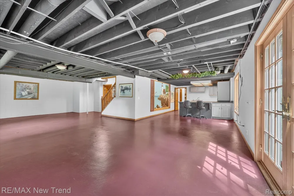 561 Valley Drive Milford Charter Township, MI 48381