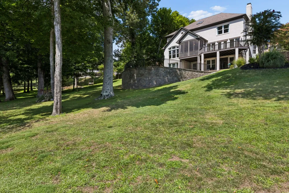 107 Liberty Cv Hendersonville, TN 37075